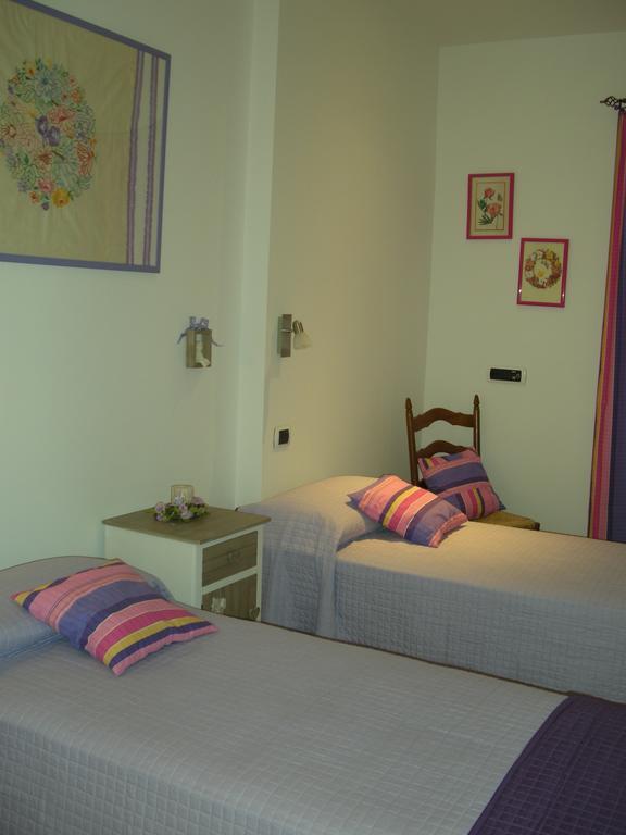 Bed And Breakfast San Martino Castignano Quarto foto